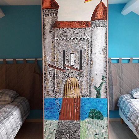 Gite Les Chevaliers Fous Sainte-Menehould Zewnętrze zdjęcie